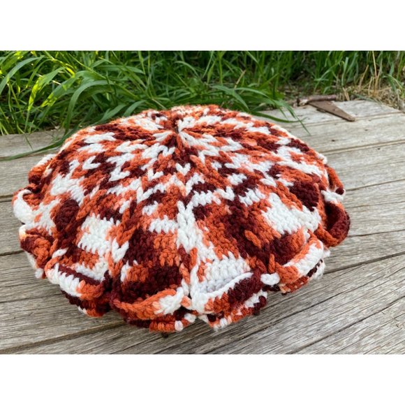 Vintage Brown and White Variegated Crochet Round Accent Pillow Hippy Boho - Picture 10 of 11